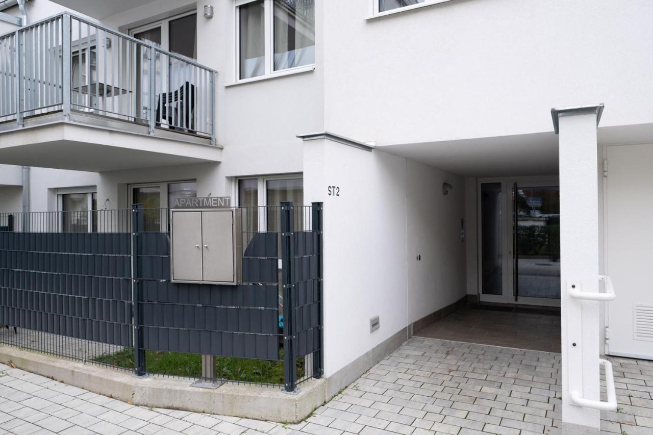 Modern Apartment W/ Cozy Balcony Near City Center ウィーン エクステリア 写真